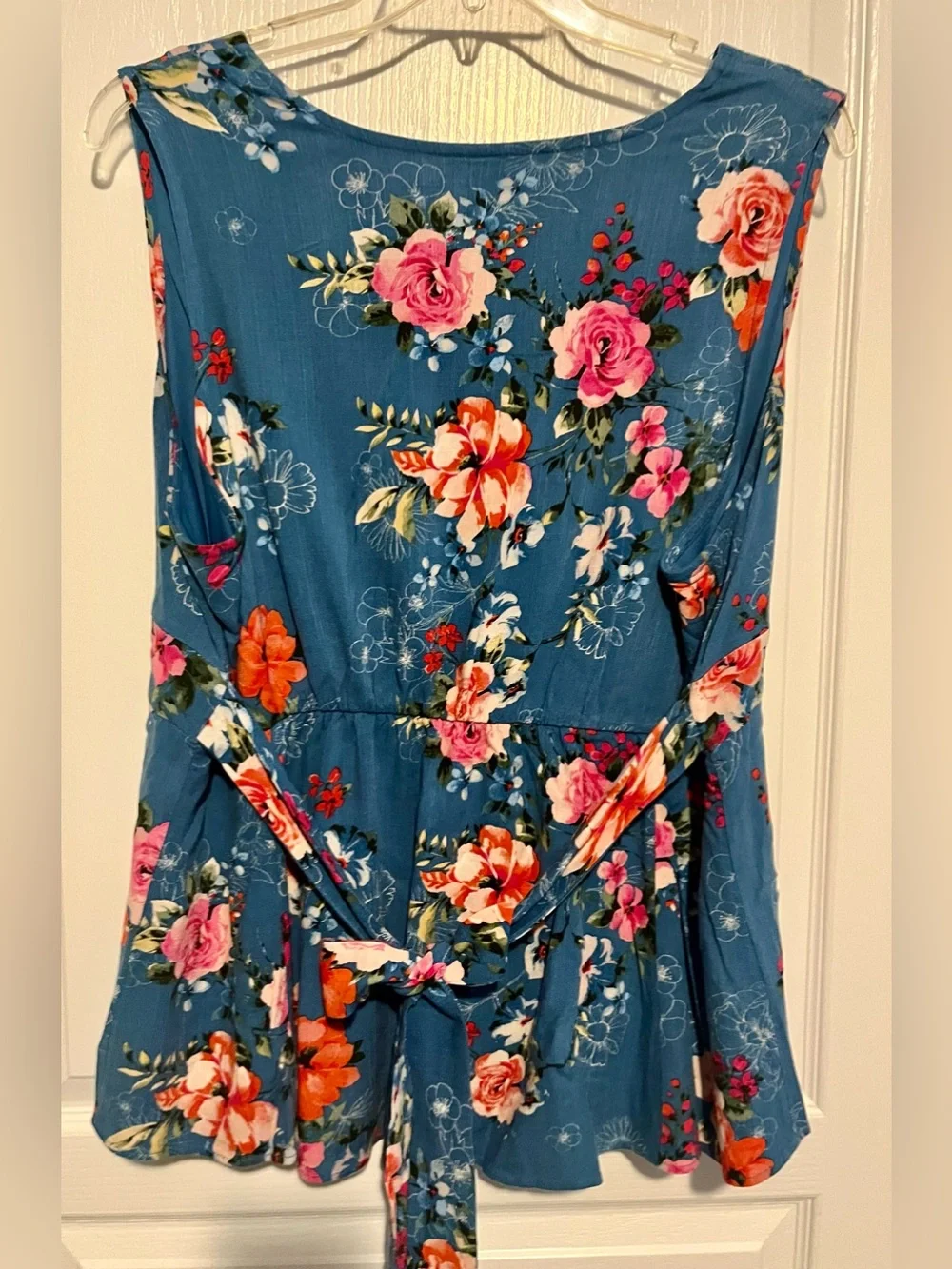 Torrid blouse - Picture 3 of 4